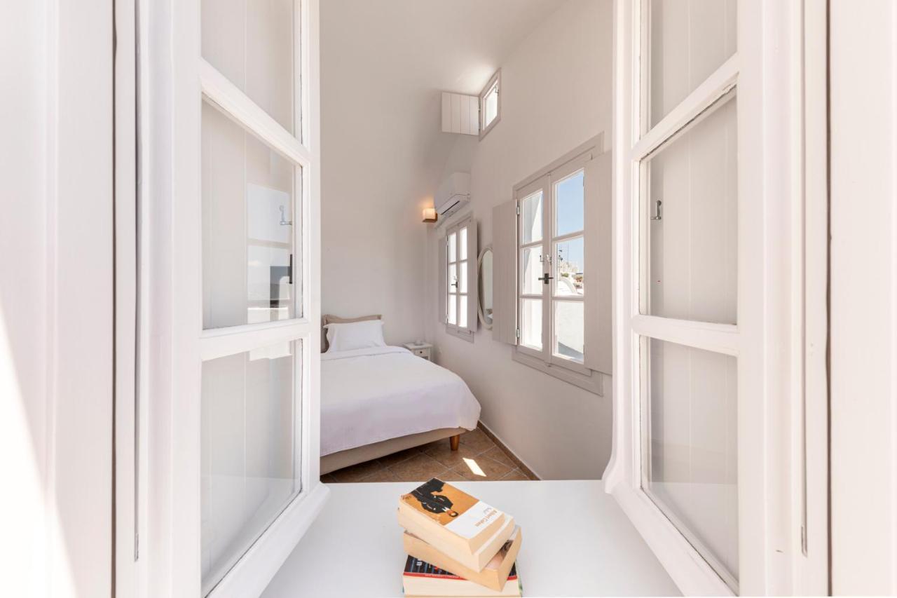 אימרוביגלי Calderas Hug & Panoramic Sea View - 3 Lux Suites מראה חיצוני תמונה